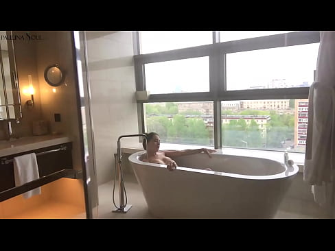 ❤️ Mtoto mkubwa anapepesuka kwa shauku kutoka kwenye kitumbua chake bafuni kwenye ponografia sw.rex-porn-com.ru ❌❤